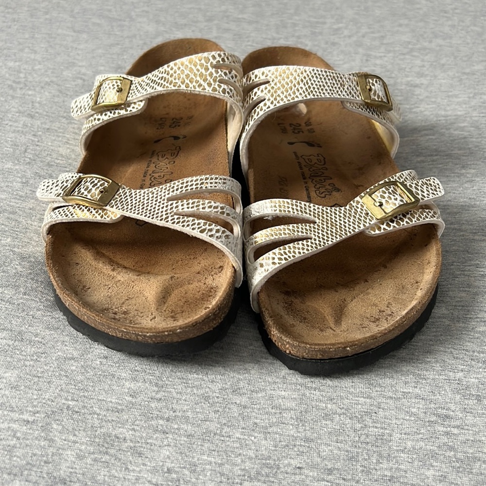 Birki’s by Birkenstock size 7.